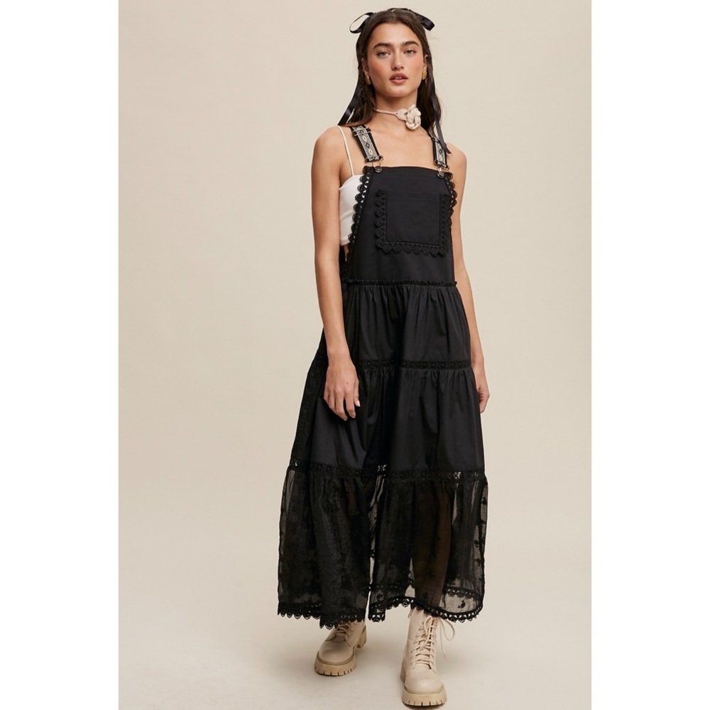 Listicle Black Lace Pieced Jacquard Strap Skirtall - Picture 9 of 12